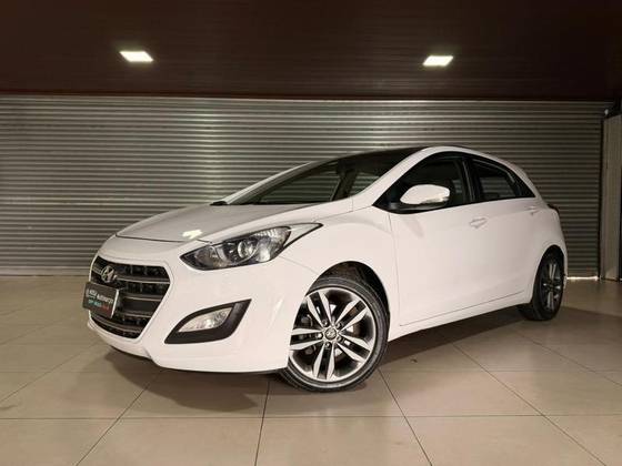 HYUNDAI I30 1.8 MPI 16V GASOLINA 4P AUTOMATICO HYUNDAI I30 1.8 MPI 16V GASOLINA 4P AUTOMATICO